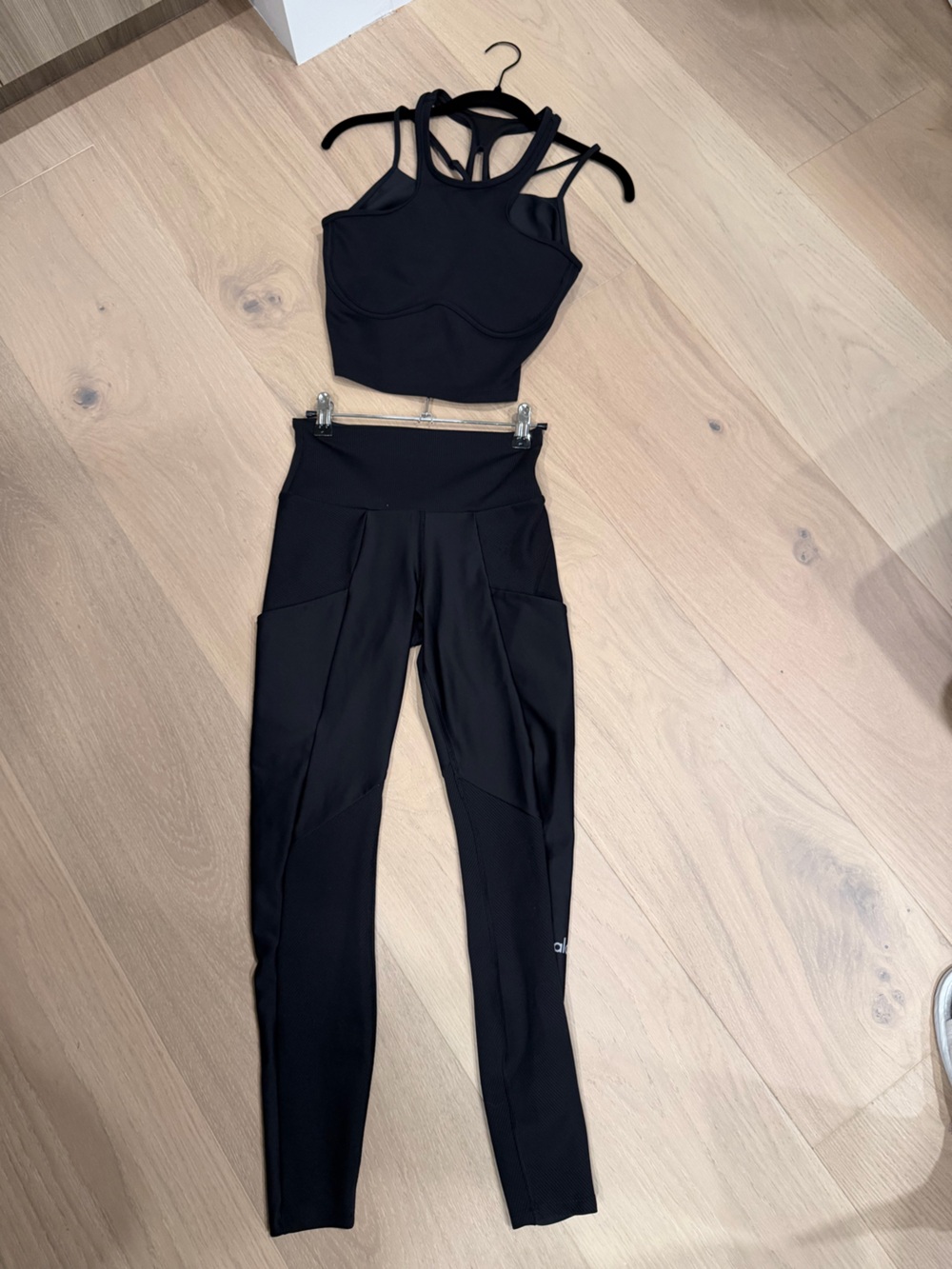 Alo leggings set